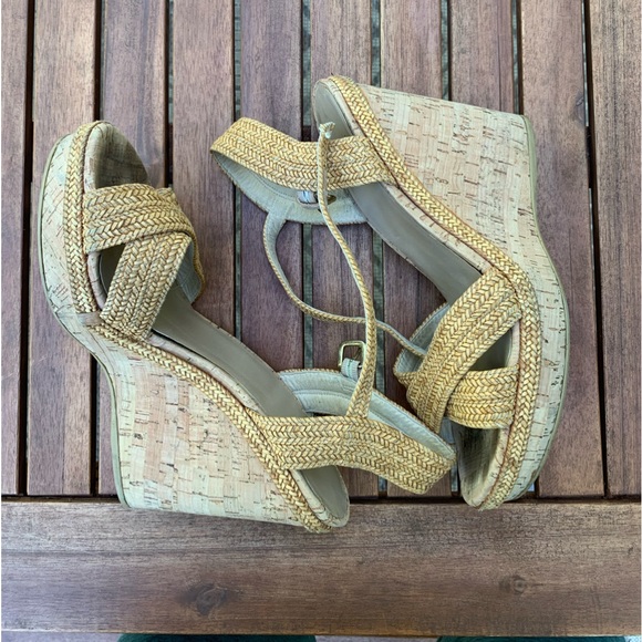 Stuart Weitzman Wedge Sandals 9.5 - Picture 2 of 9